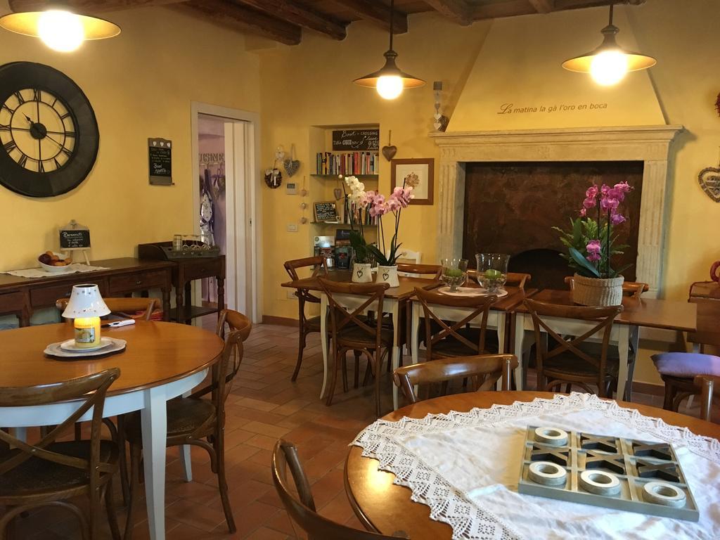 Agriturismo Casa Aurora บุสโซเลงโก ภายนอก รูปภาพ